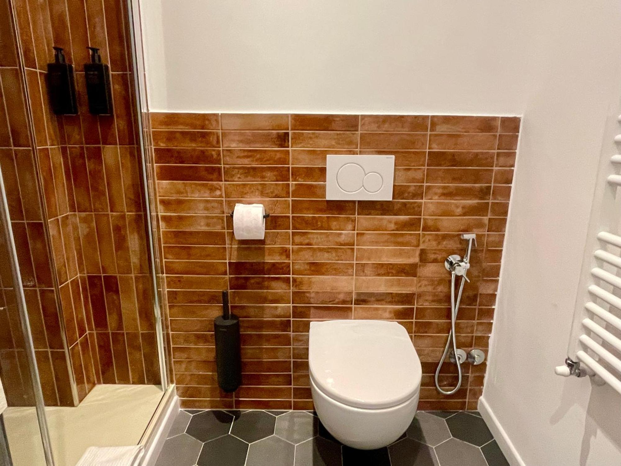 Relstay - Assarotti Suites Genua Zewnętrze zdjęcie